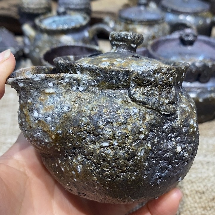 古法柴烧粗陶宝瓶