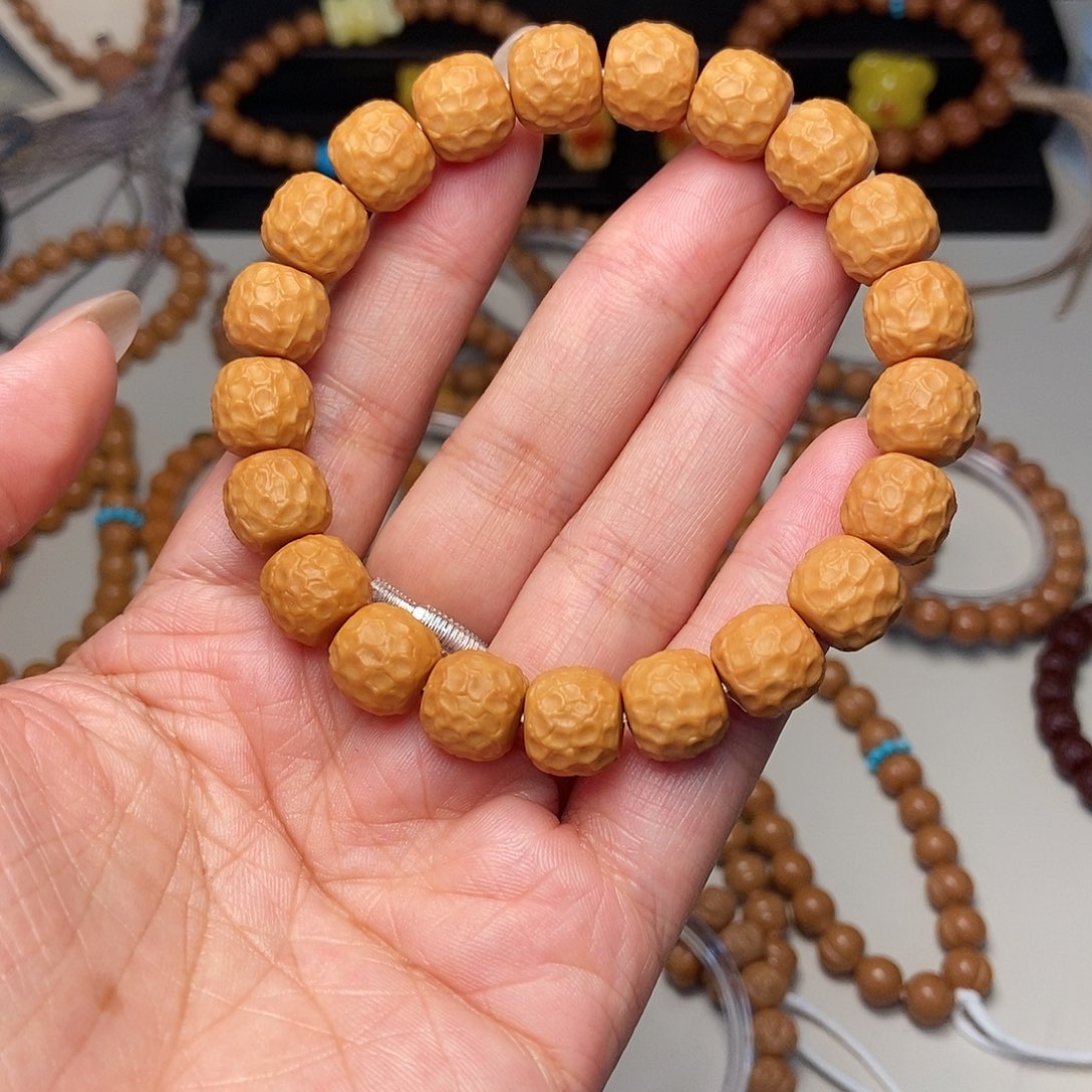猴头核桃手串全品猴头龙鳞尺寸11左右