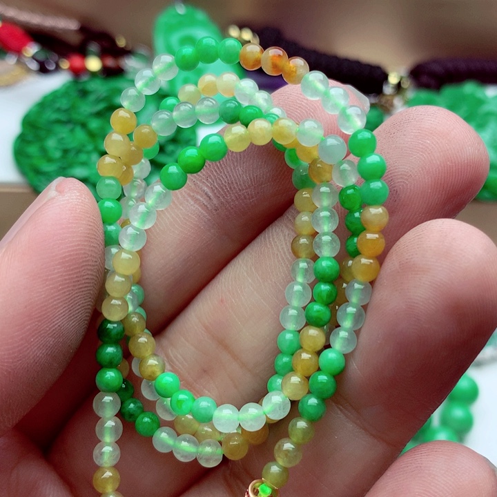 翡翠未镶嵌毛衣链