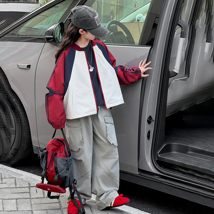 女童冲锋衣外套秋装洋气2025新款时髦女孩炸街6-12岁高级感棒球服