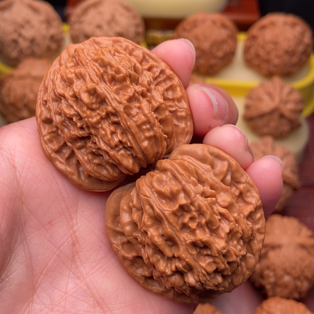 桃核把件平谷山地楼40