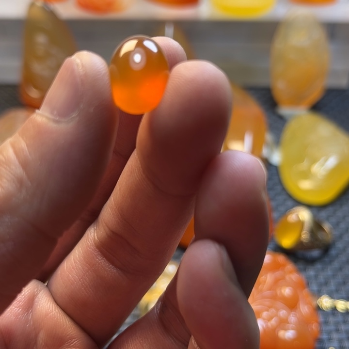 无***你石英质玉未镶嵌旦面