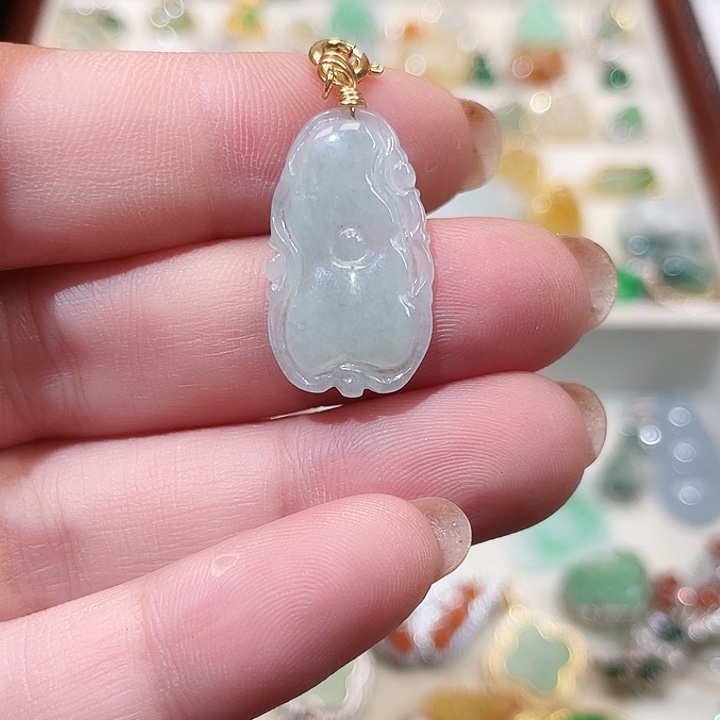 翡翠14K金镶嵌颈饰