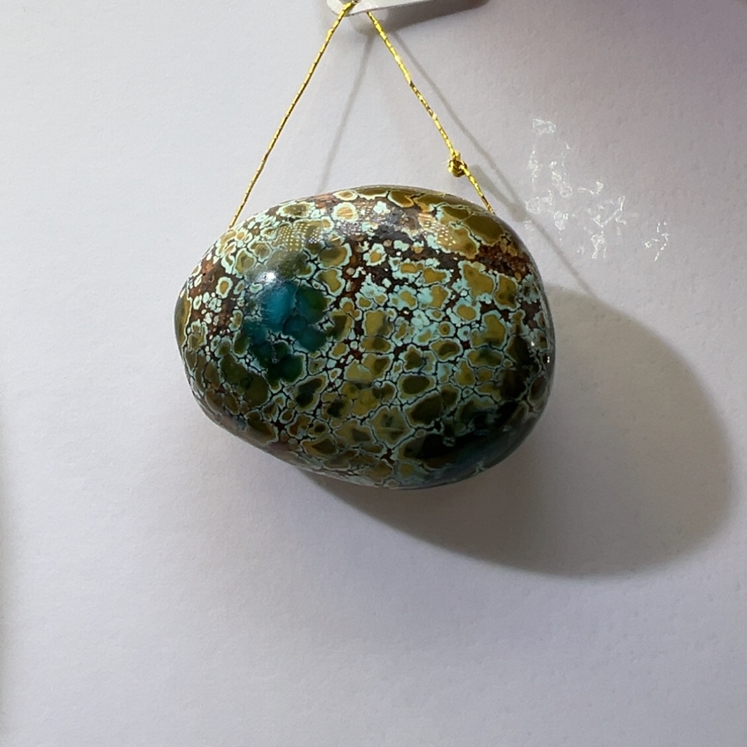 绿松石未镶嵌挂件