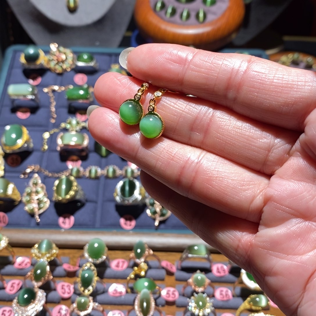 和田玉耳饰银S925镶嵌玉***宝