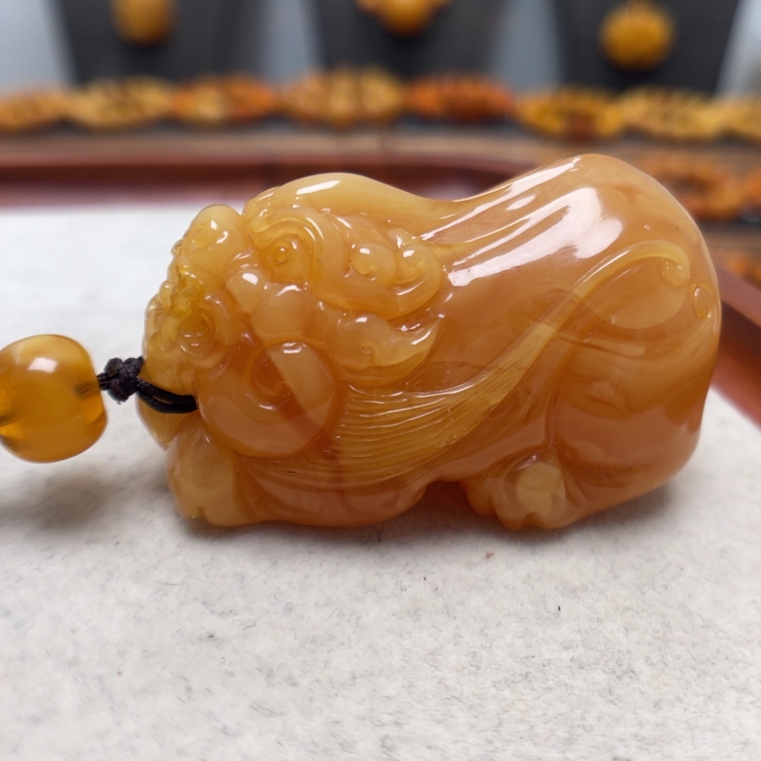 蜜蜡未镶嵌项链吊坠