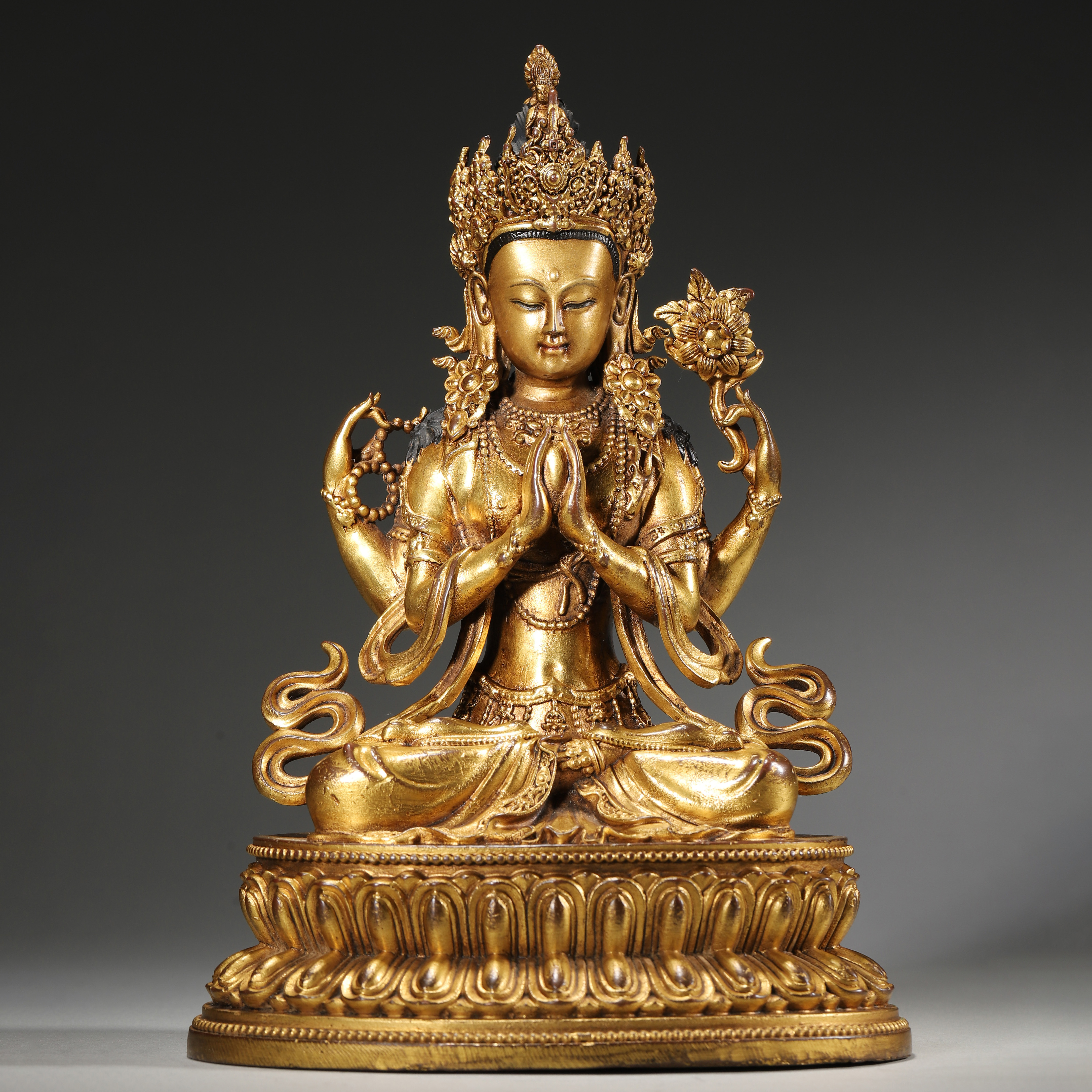 Lot31清代 铜鎏金四臂度母像