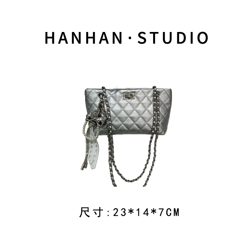 【韩韩甄选】ZT-D7198-月光银 轻奢时尚复古气质百搭单肩腋下女包