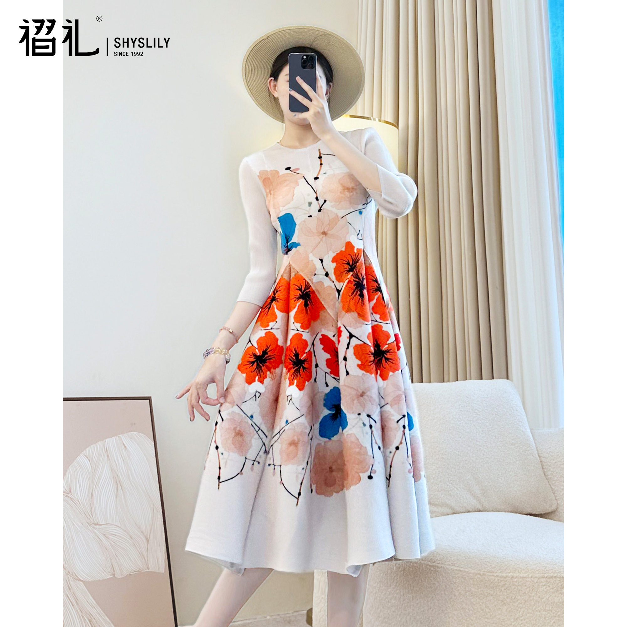 【01】2025夏季新款休闲风中腰法式连衣裙碎花印花裙子