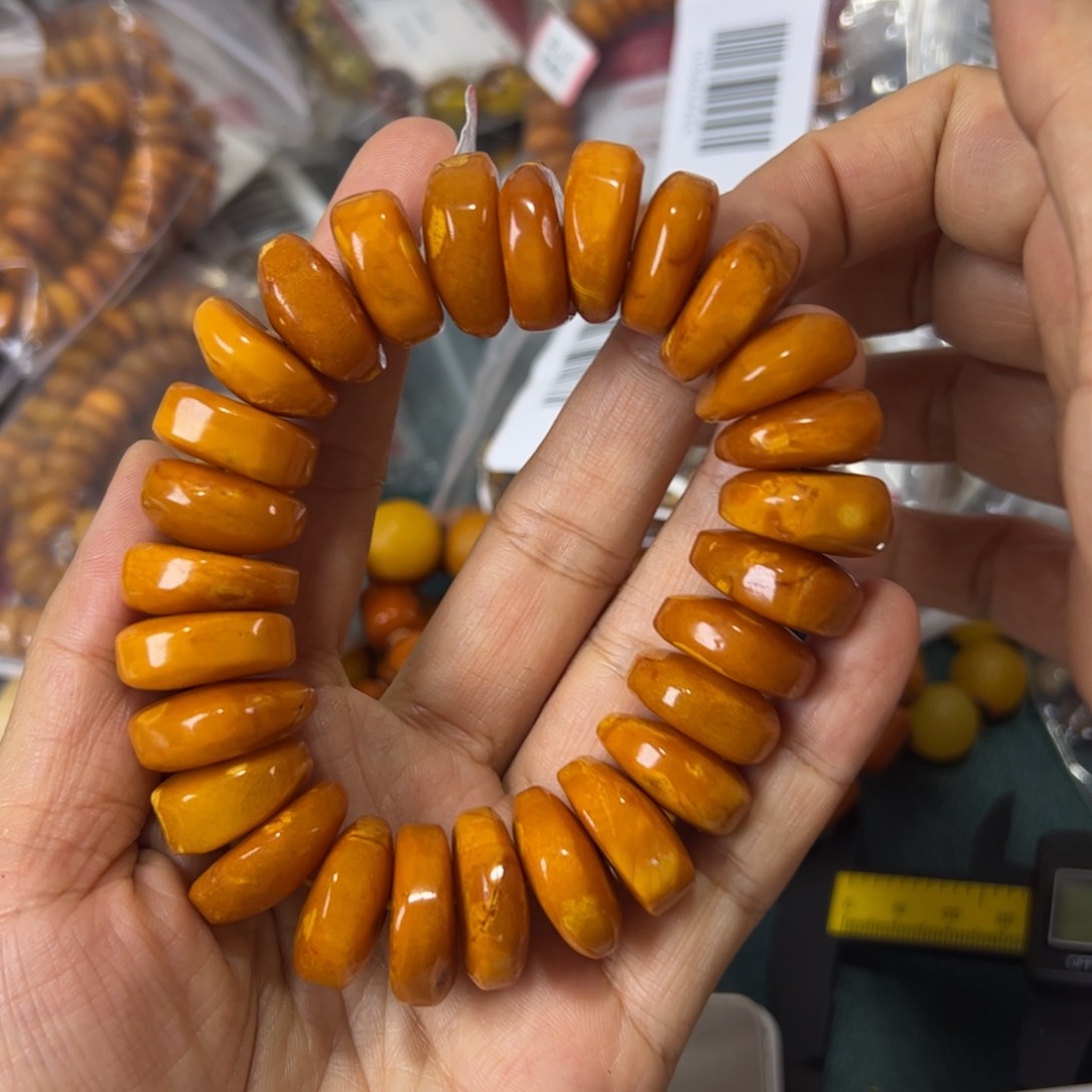 未镶嵌琥珀珠宝奇石826