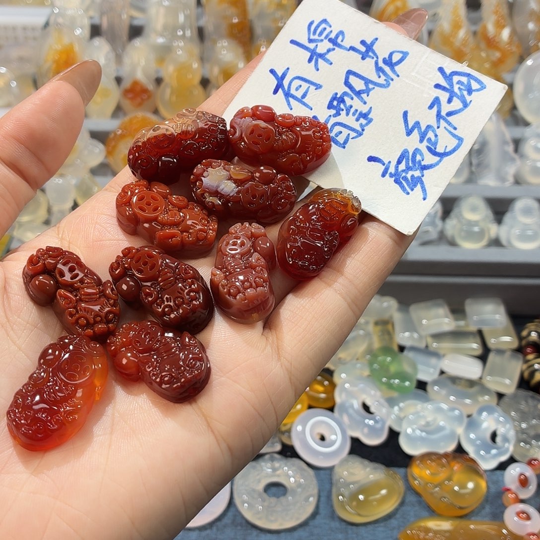 玛瑙/玉髓未镶嵌吊坠(不含链)