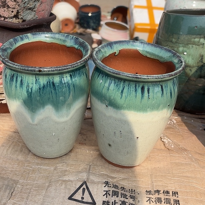 正品紫砂口13高17瑕疵