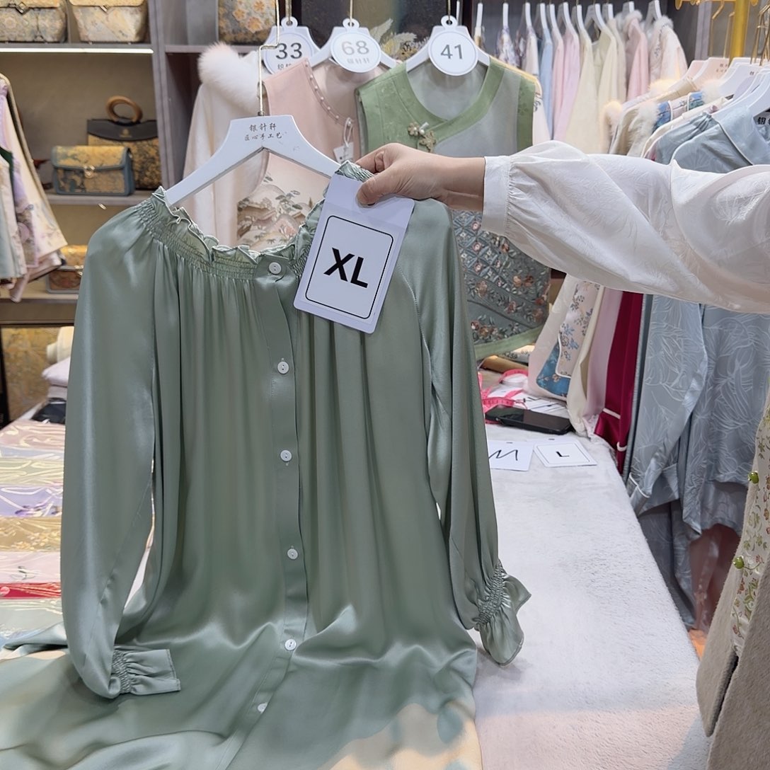 l***3非遗传承人的精神风貌和