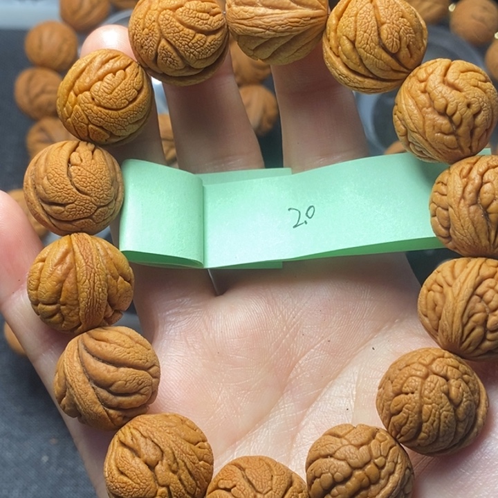 桃核吊坠秦岭野生桃核