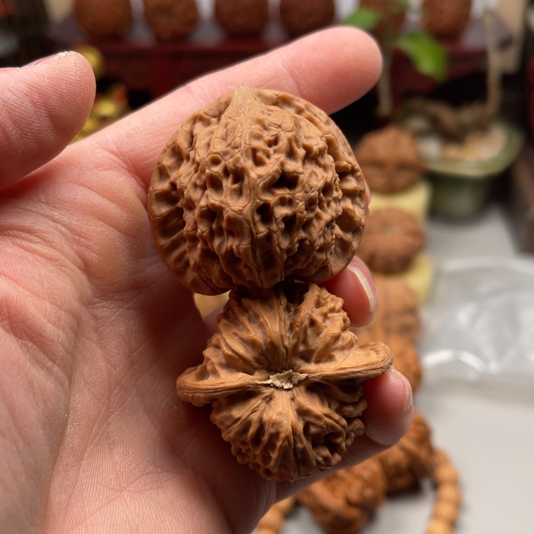 文玩核桃吊坠燕山帽子