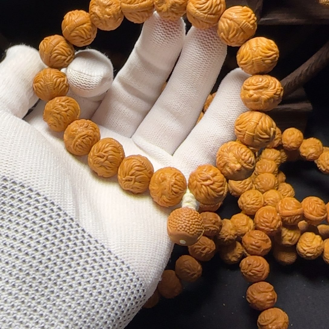 ງ****猴头核桃吊坠猴头