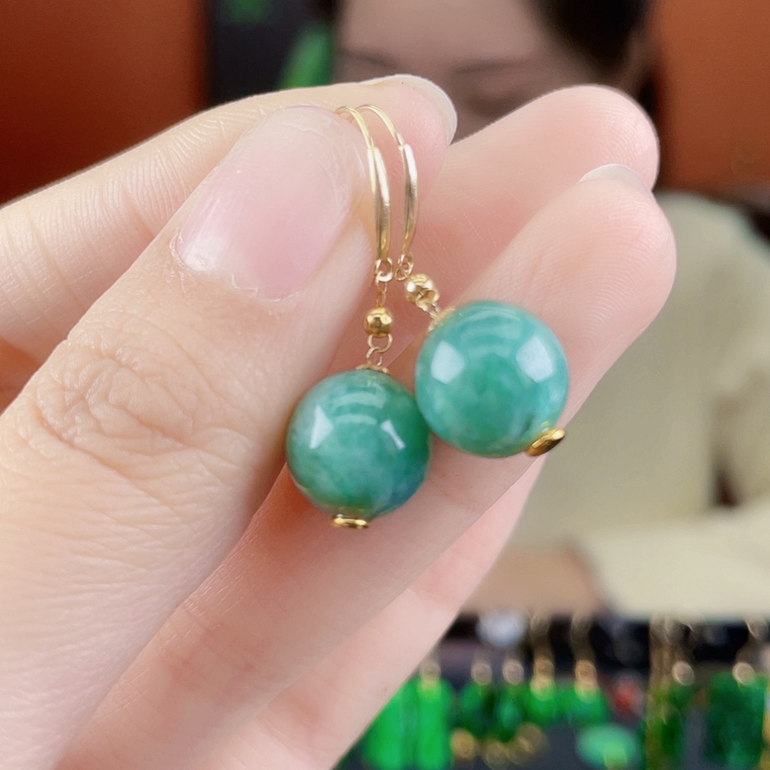 翡翠18K金镶嵌耳饰