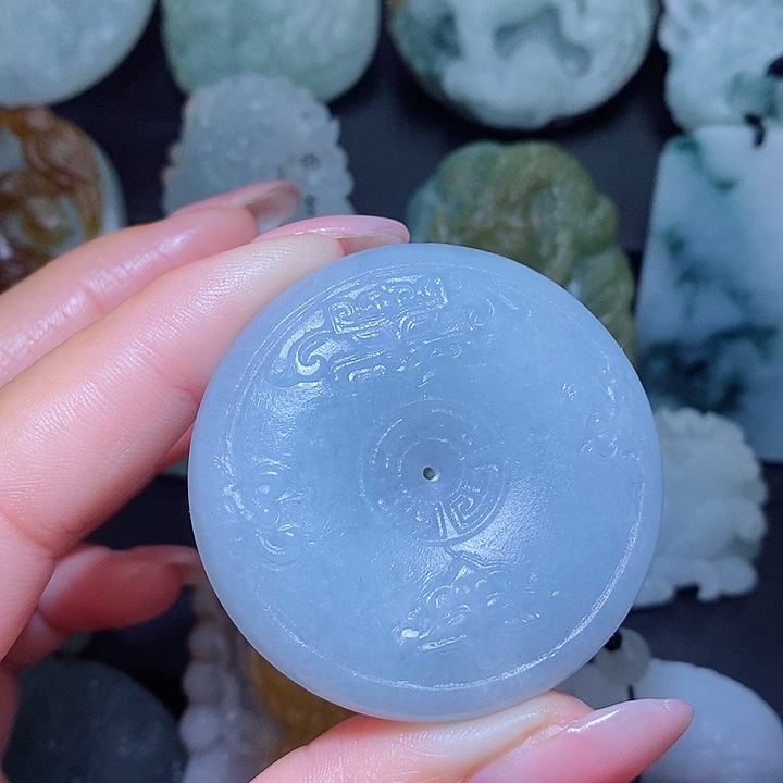 定制翡翠未镶嵌翡翠