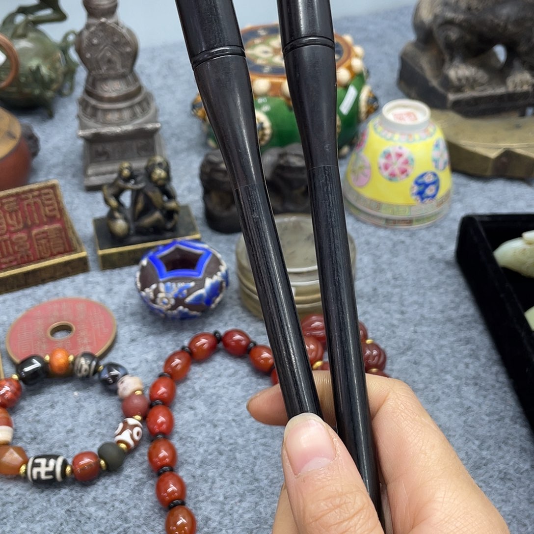 蘭***，铜摆件一个物件2支