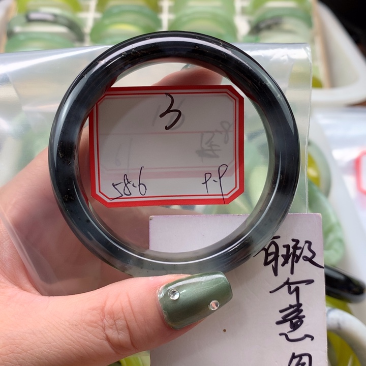 未镶嵌蛇纹石玉手镯