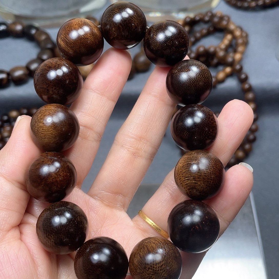 沉香手串?****?白棋瘤疤1.8