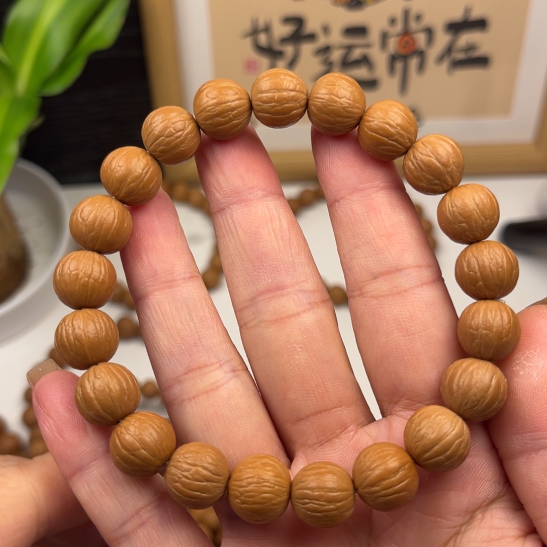 明***a吊坠猴头核桃聚宝盆