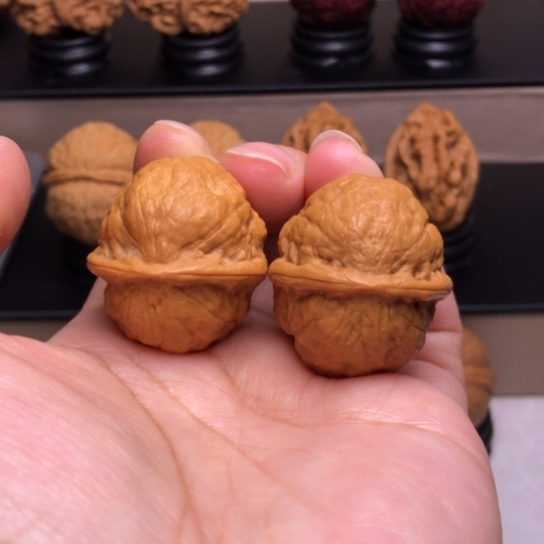 文玩核桃把件青蛙王子23