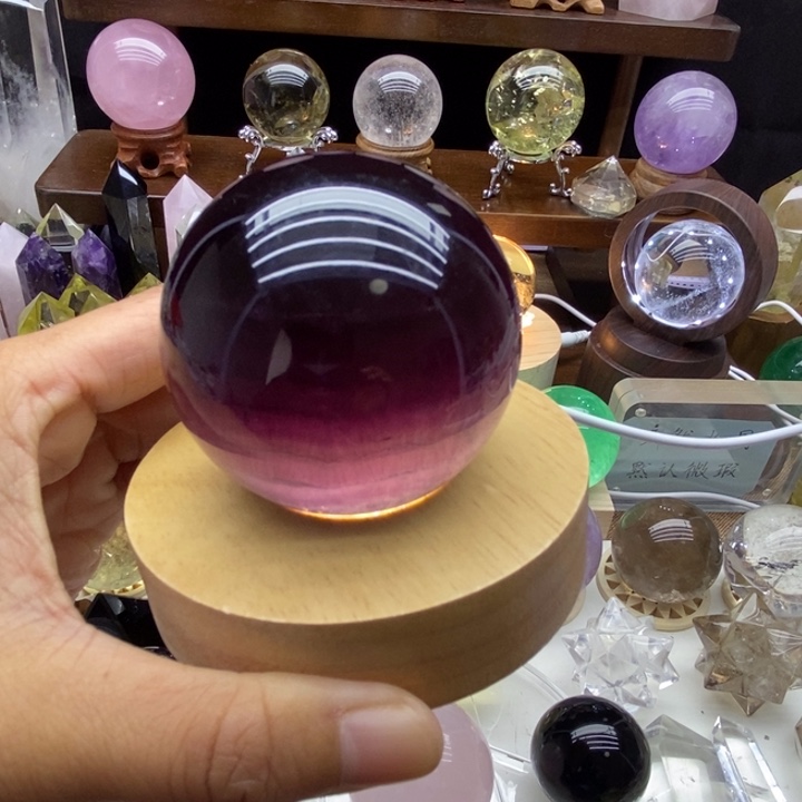 水晶摆件未镶嵌?****)紫莹石球