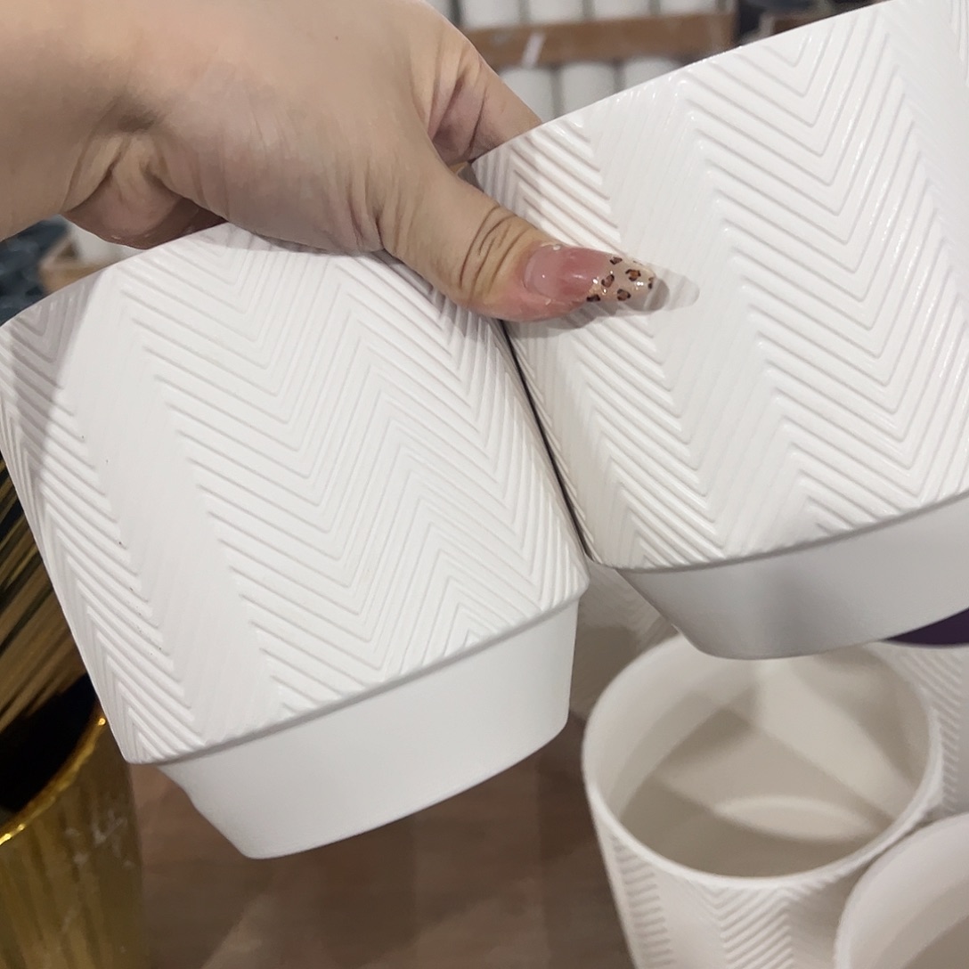 有孔陶瓷花盆，满10米包邮发货