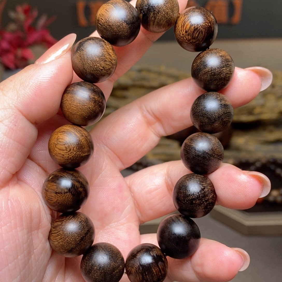 沉香手串越南芽庄白棋楠瘤疤1.4