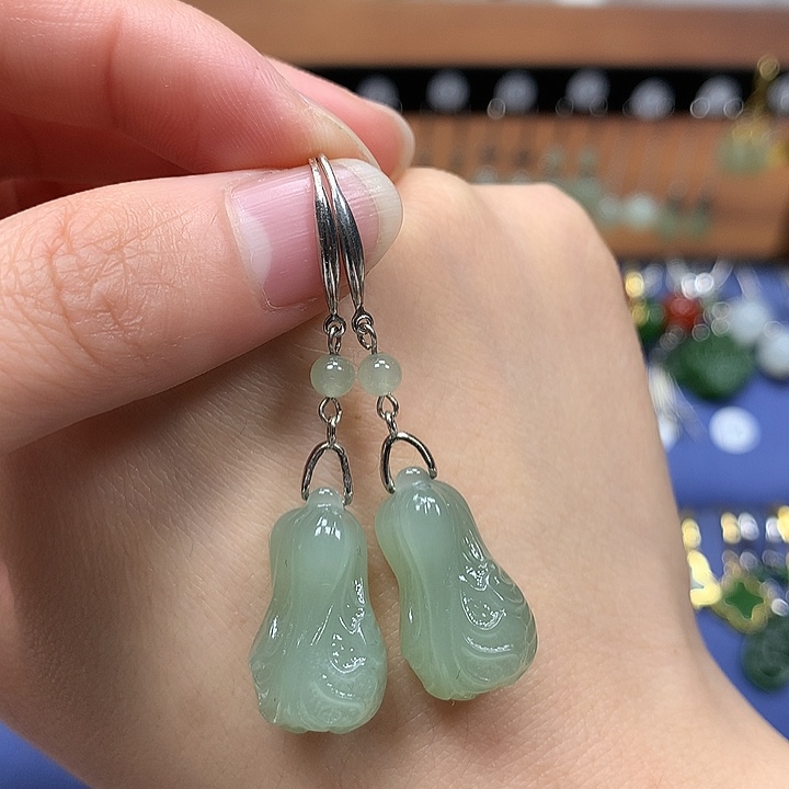 和田玉银S925镶嵌耳饰白菜21.7左右晴水色