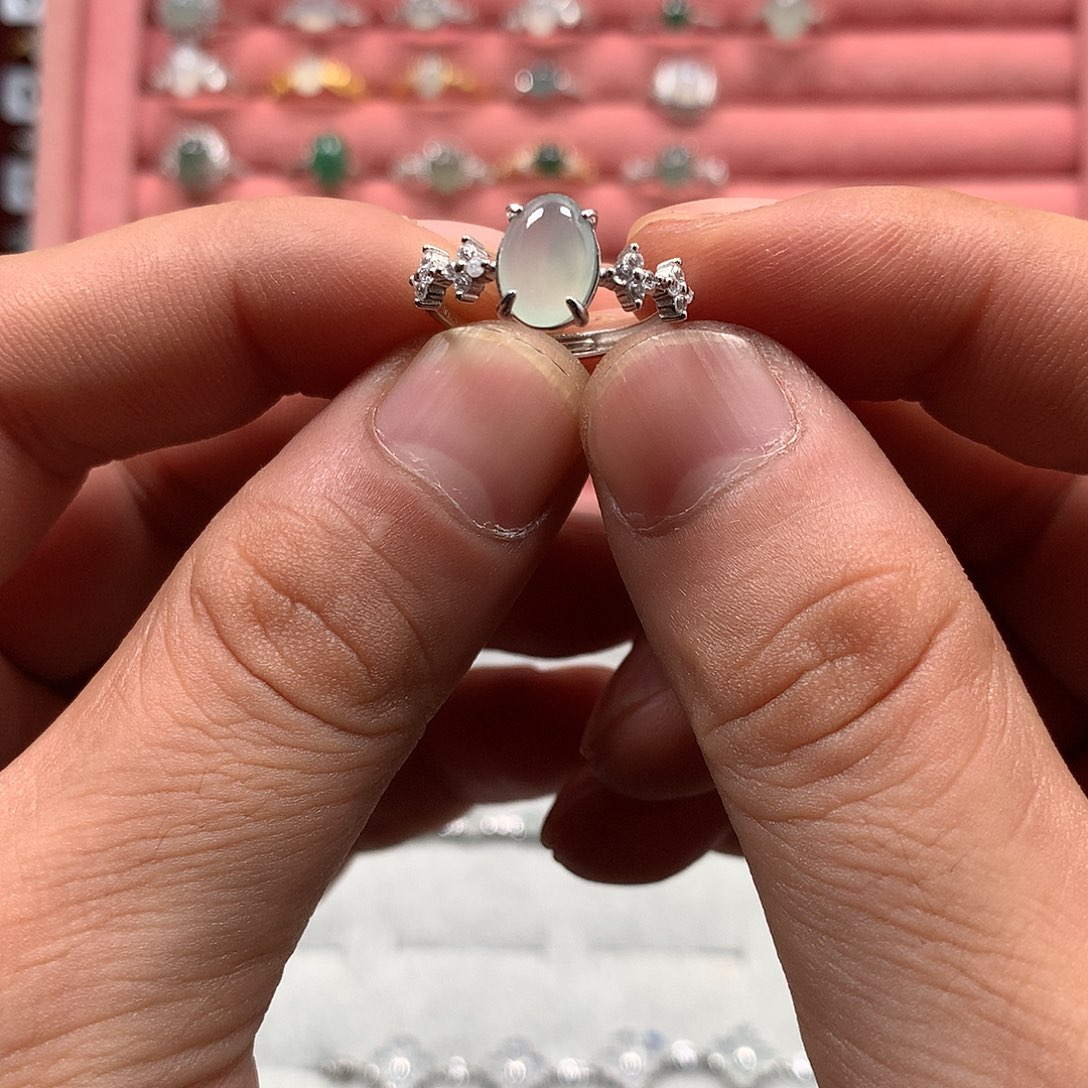 P***y翡翠银S925镶嵌颈饰50