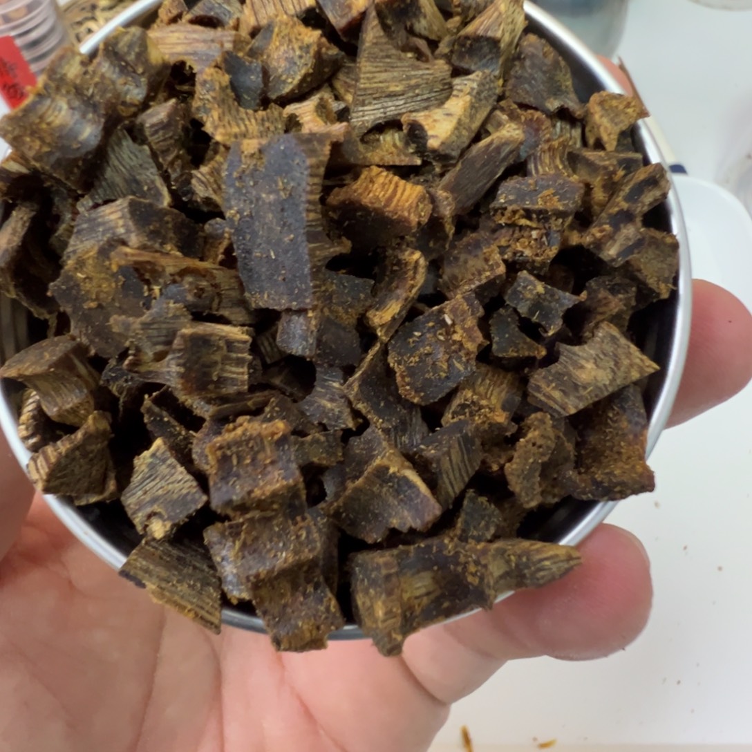 沉香碎屑沉香满油熏香料车珠料
