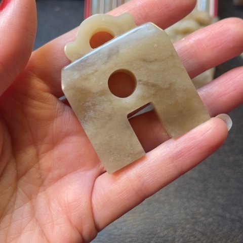 伊犁石印石濡*轩1.5*1.5，高5