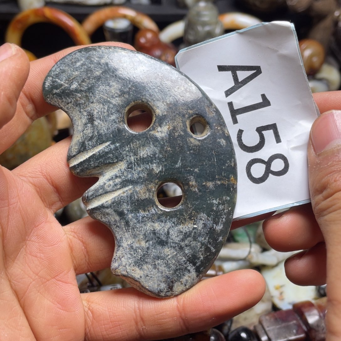 和田玉（糖玉）挂件未镶嵌