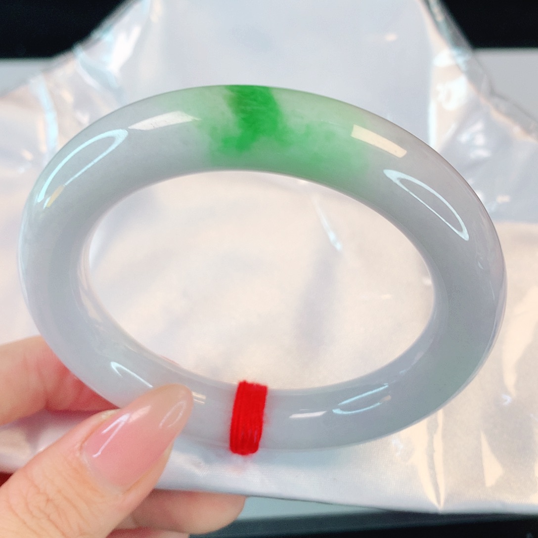 翡翠手镯未镶嵌55.8圈口