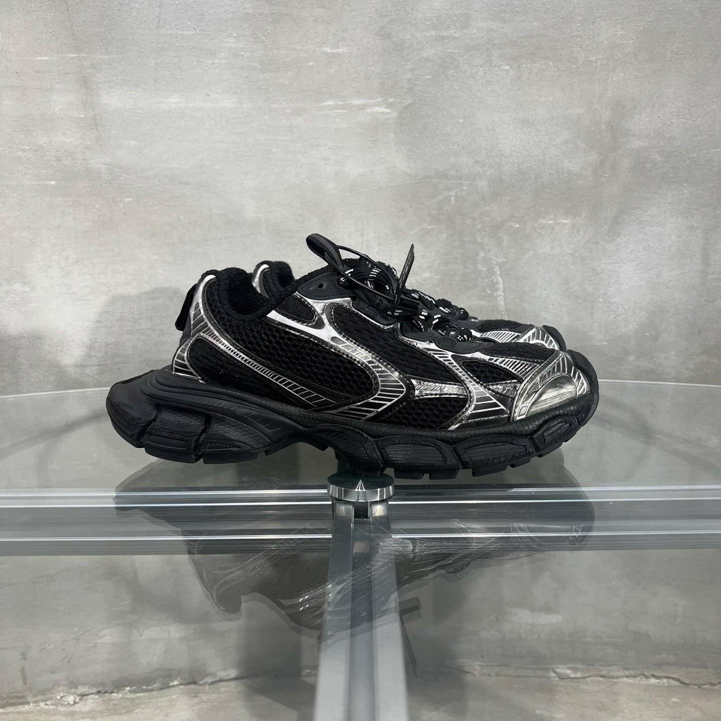 99新 Balenciaga/巴黎世家 3XL 黑白老爹鞋 原盒 39码 DY12861