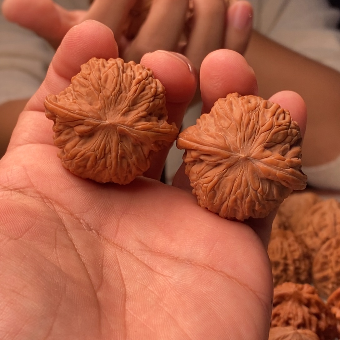 文玩核桃吊坠40磨盘