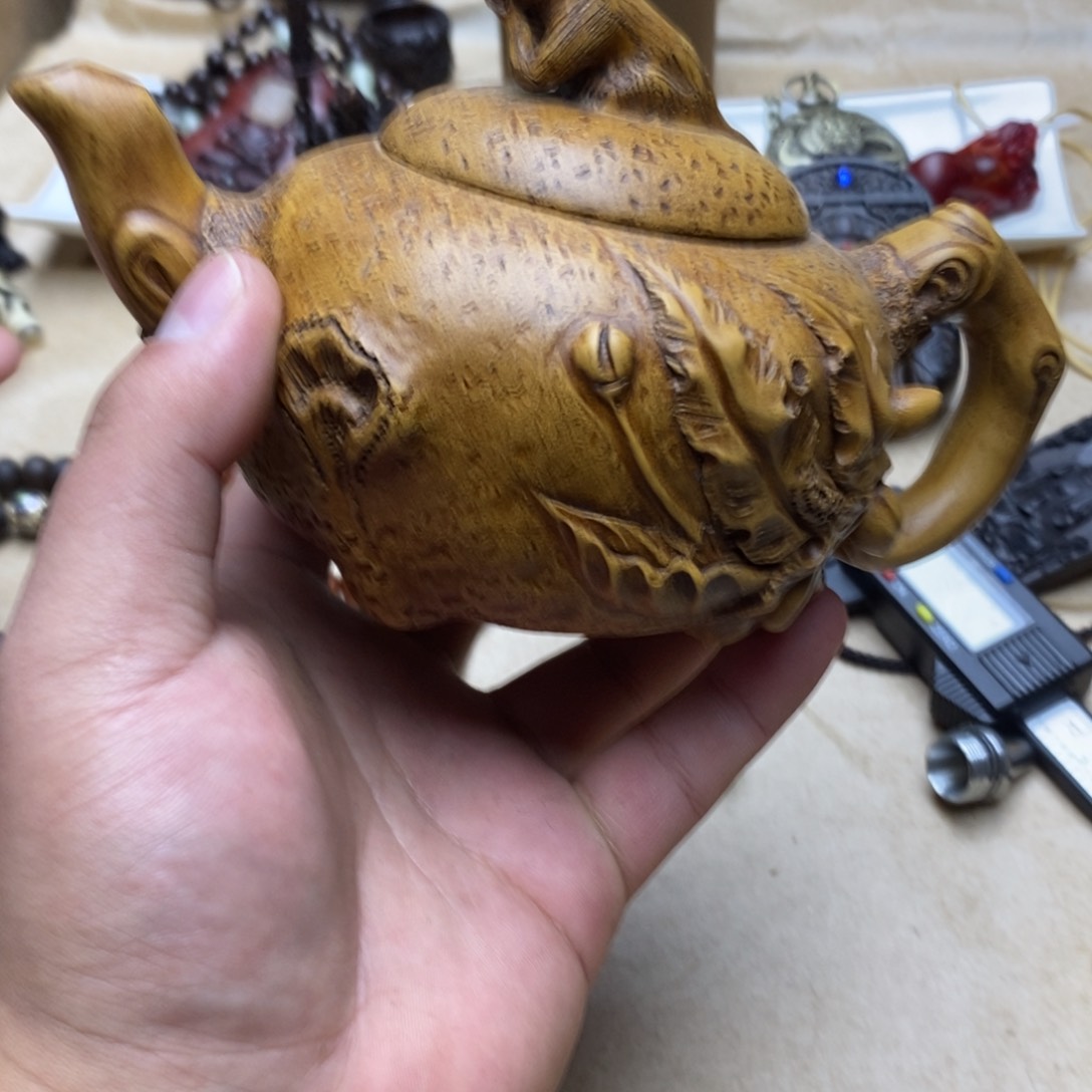 滴血莲花菩提吊坠