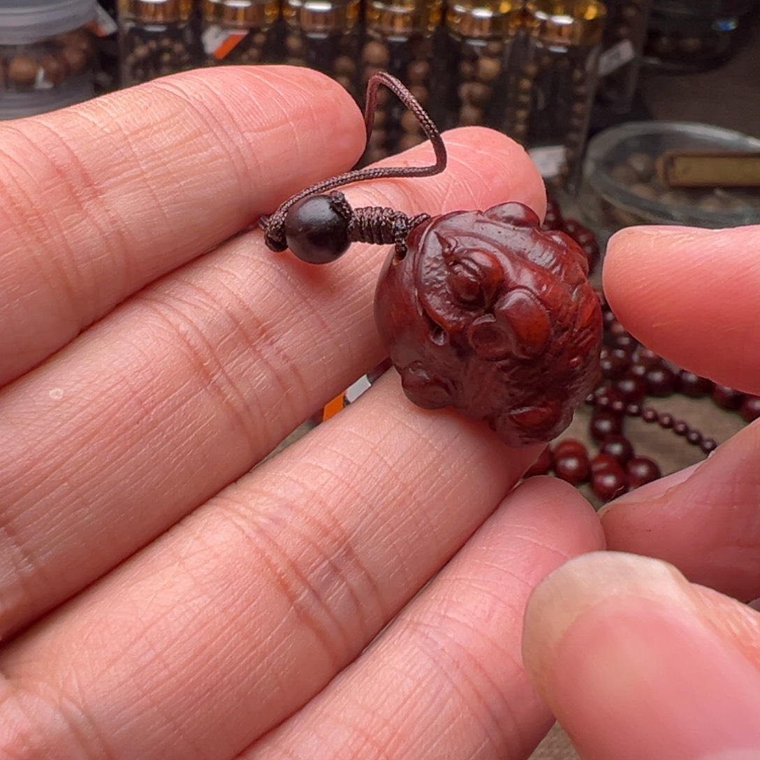 吊坠檀香紫檀（小叶紫檀）金蟾