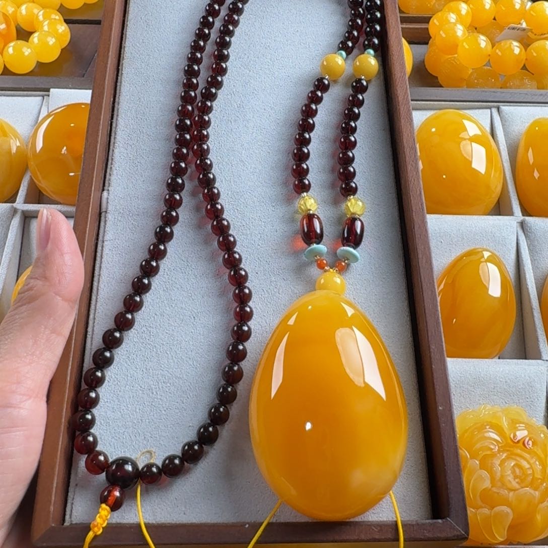 蜜蜡毛衣链未镶嵌