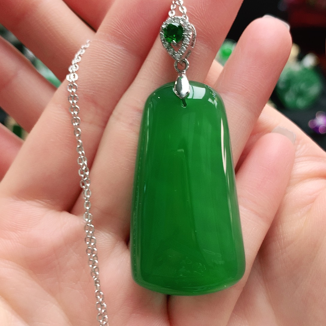 玛瑙/玉髓吊坠未镶嵌