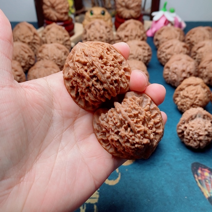 文玩核桃把件满天星40