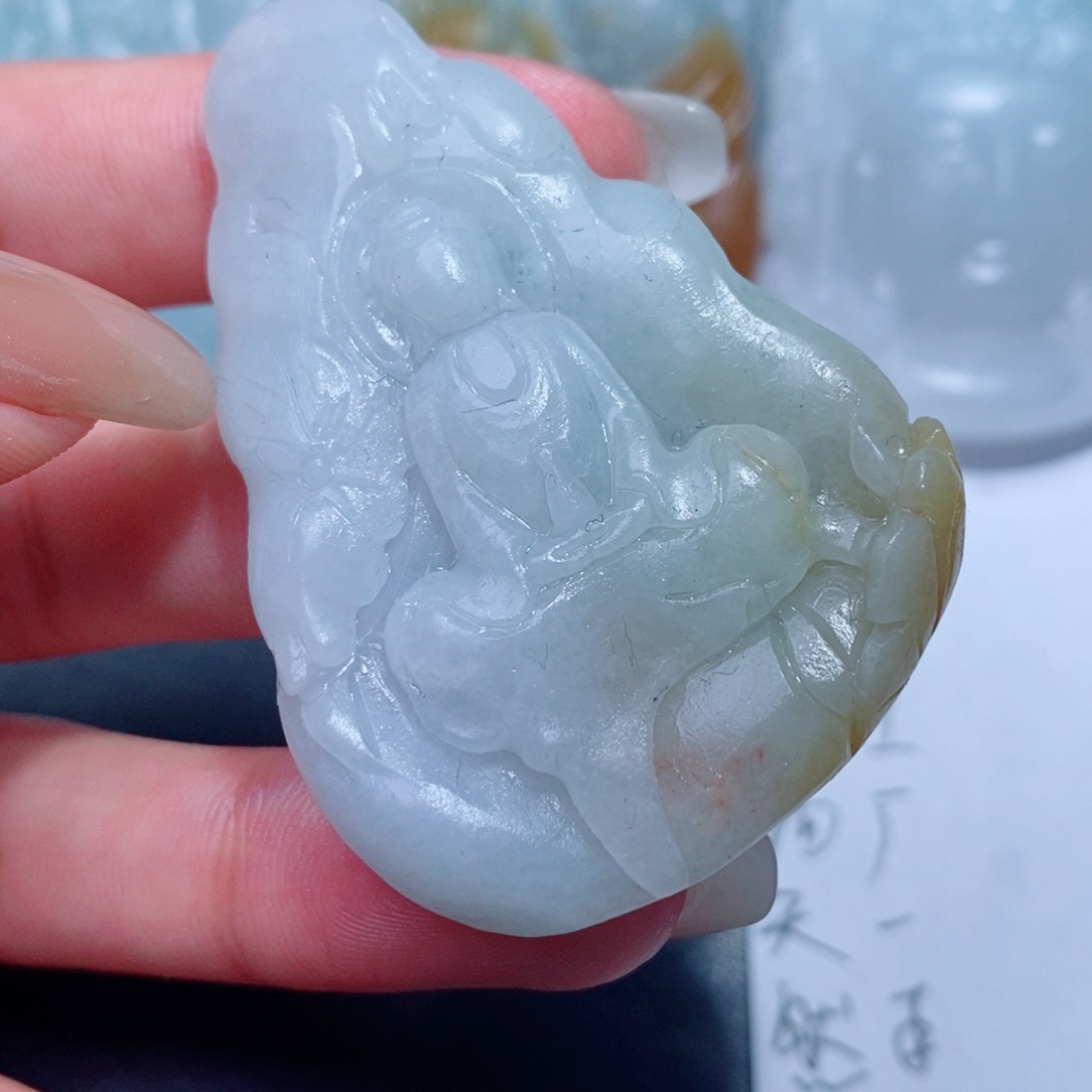 定制翡翠吊坠未镶嵌