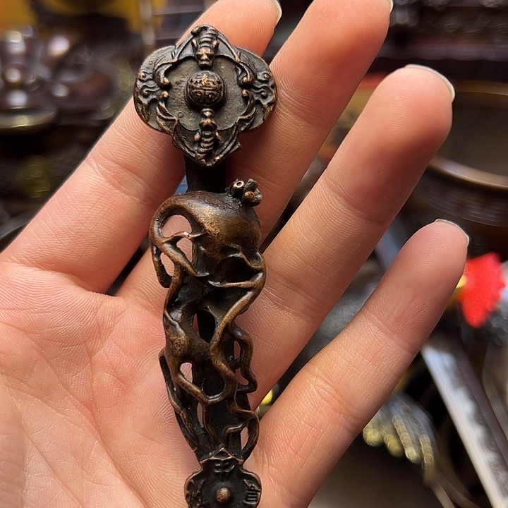 精美铜器摆件下单