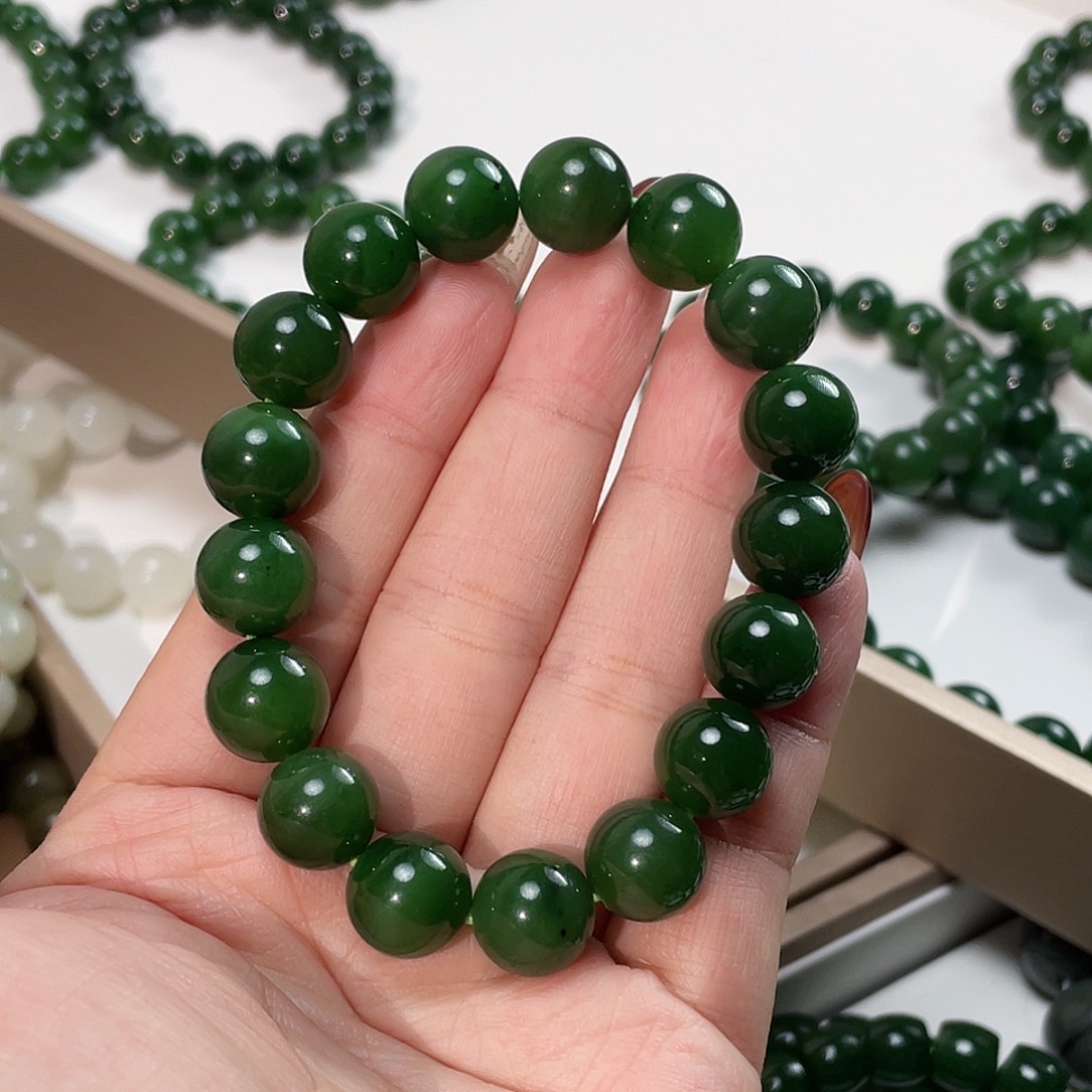 和田玉（碧玉）手链未镶嵌俄12