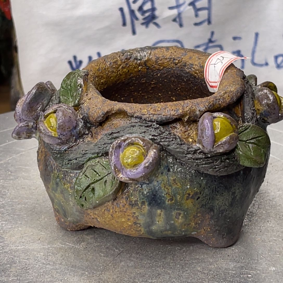 红陶粗砂陶瓷花盆