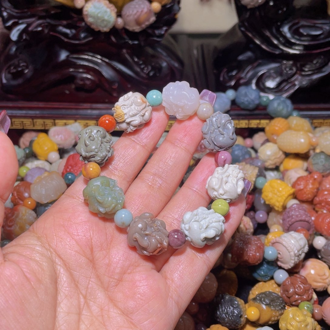 石英质玉手链未镶嵌