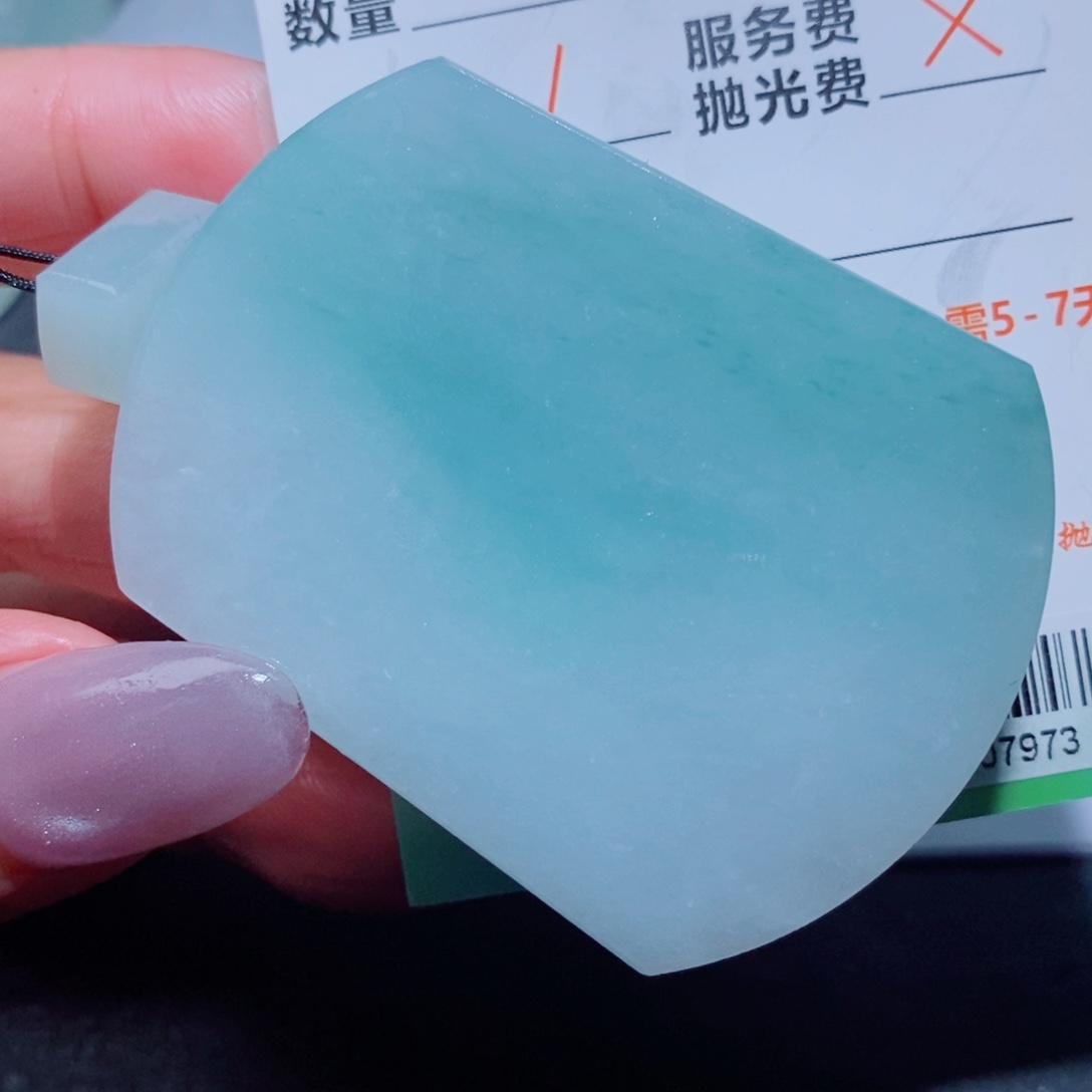 定制翡翠未镶嵌定制翡翠毛货挂件
