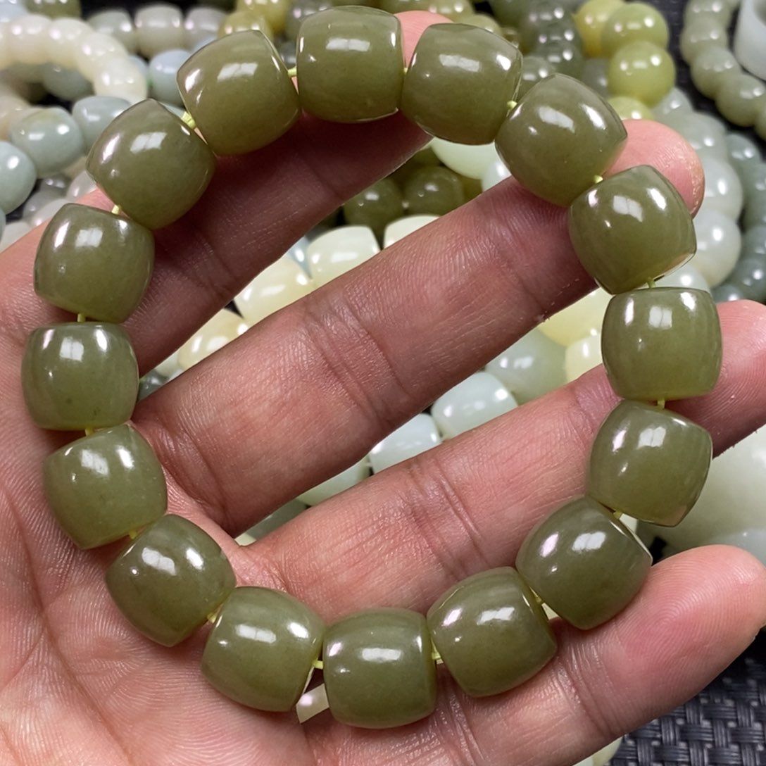 和田玉手链未镶嵌